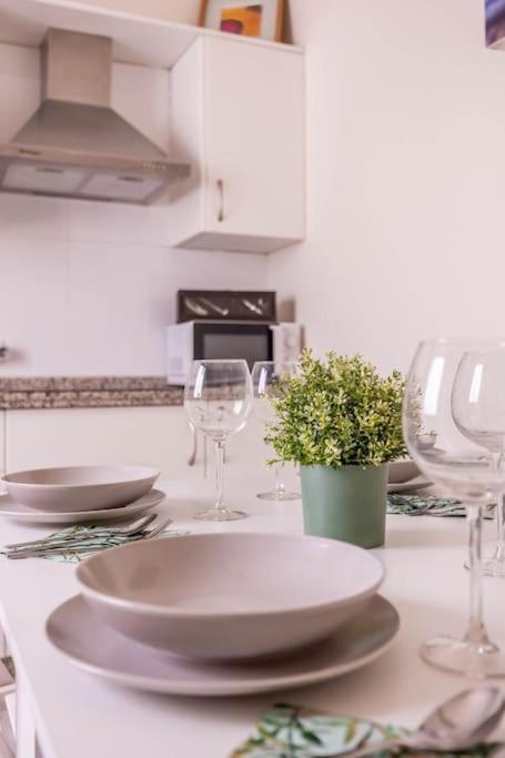 Apartamento Ronda De Triana 45 Севилья Экстерьер фото