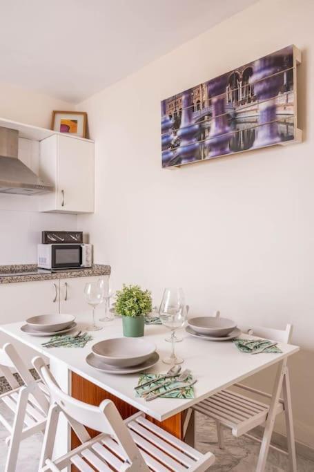 Apartamento Ronda De Triana 45 Севилья Экстерьер фото