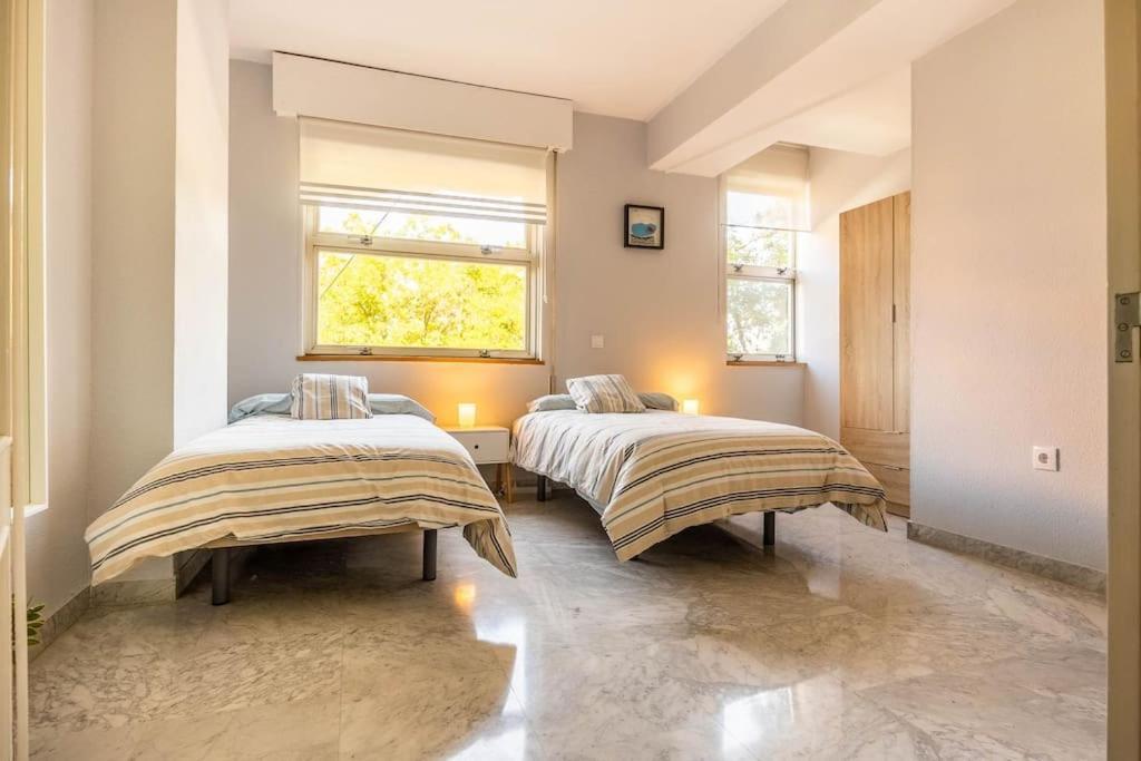 Apartamento Ronda De Triana 45 Севилья Экстерьер фото