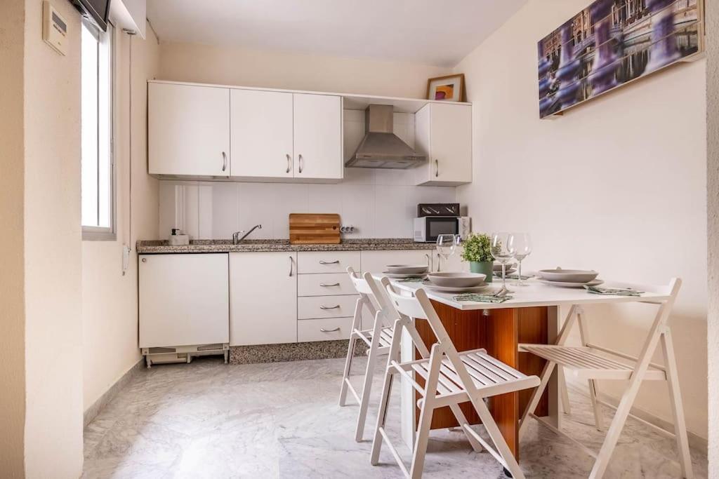 Apartamento Ronda De Triana 45 Севилья Экстерьер фото